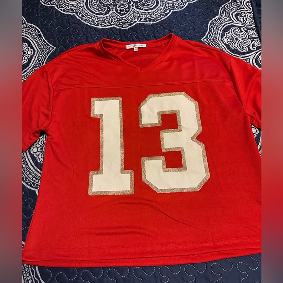 Love & Lazy days medium red women’s top with 13 on it. - Picture 7 of 13